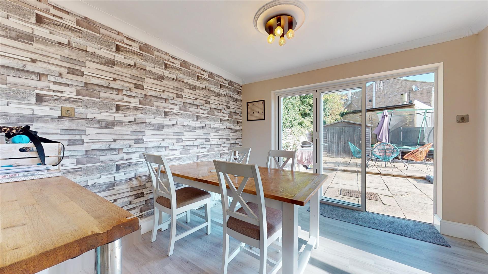 High View, Deanshanger, Milton Keynes